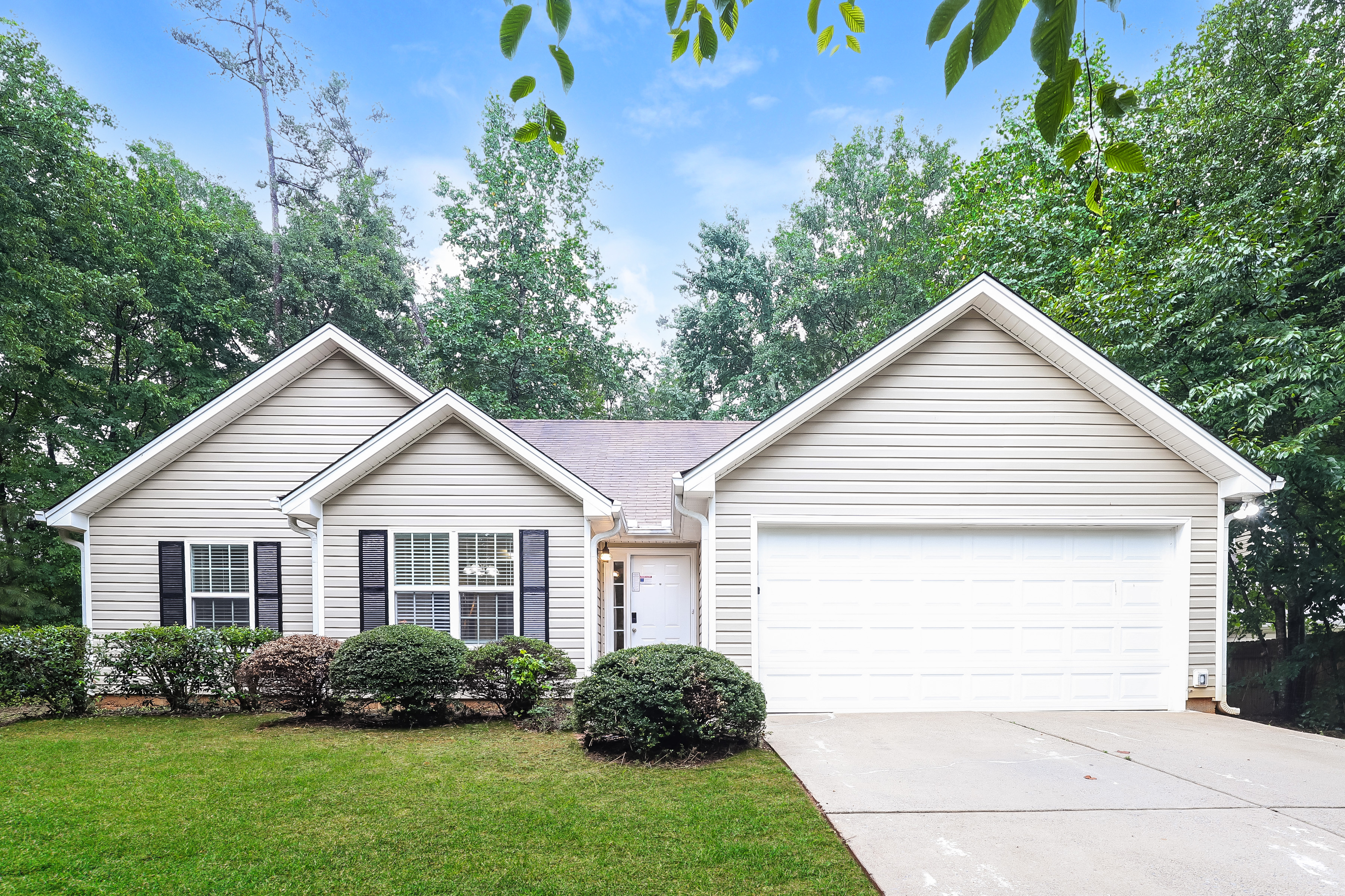 6335 DOGWOOD WAY GAINESVILLE, GA 30506